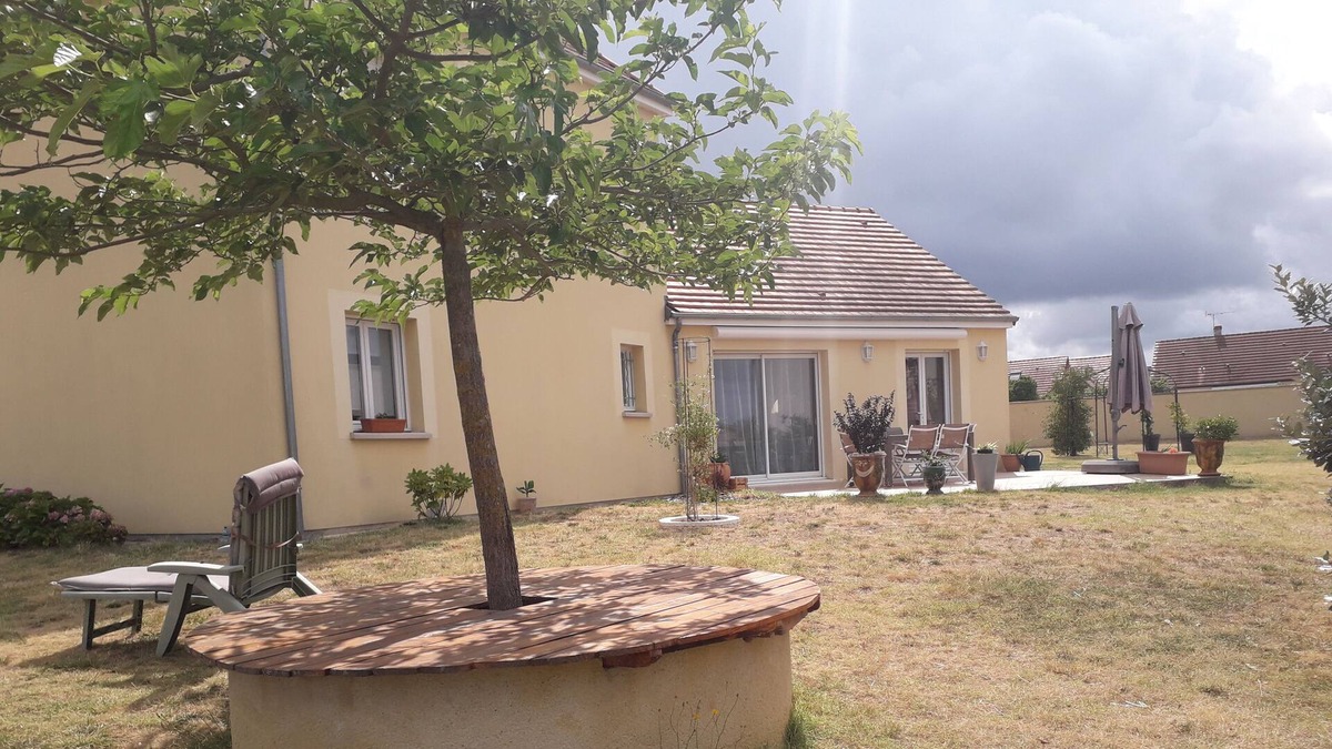 Muides-sur-Loire House | Large ideal family home on the banks of the Loire at the gates of Chambord