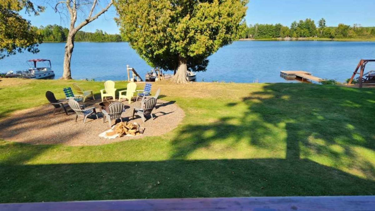 Mercer House | Large Lake house on major snowmobile trail