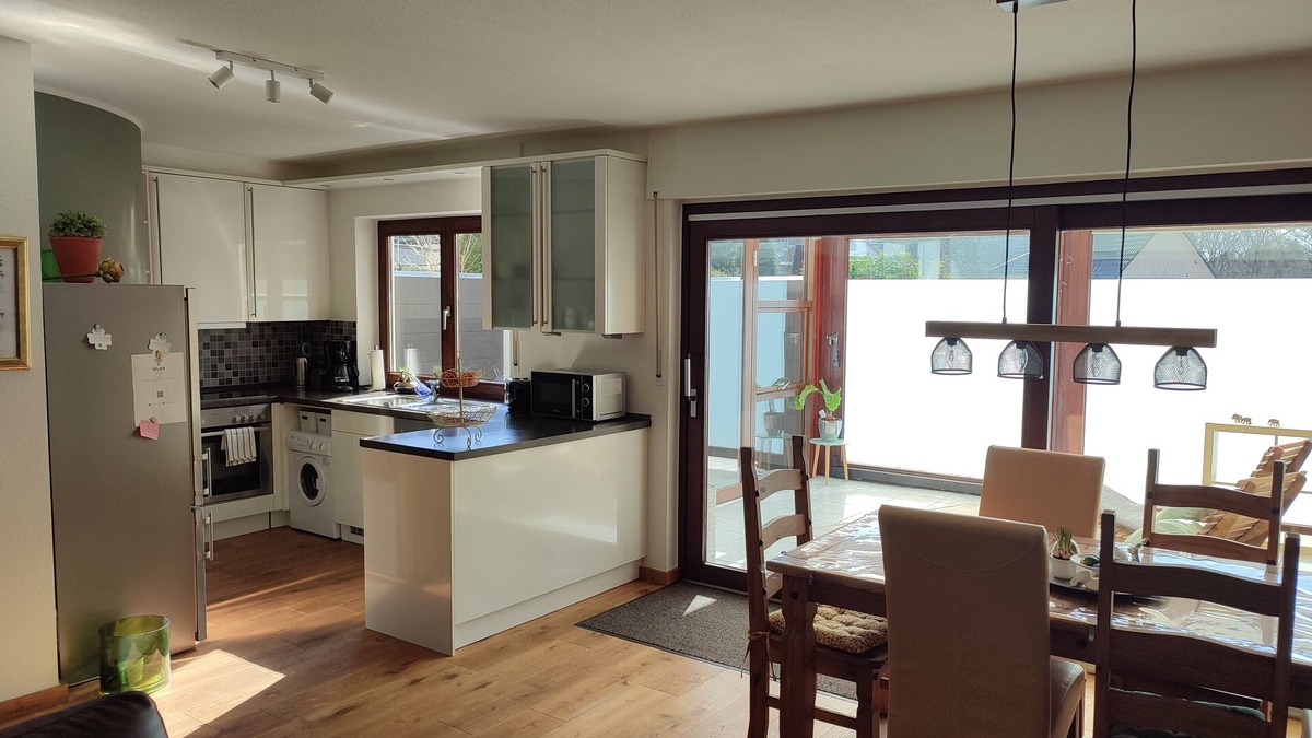 Lennep House | Large Lennep maisonette apartment in the countryside - centrally located