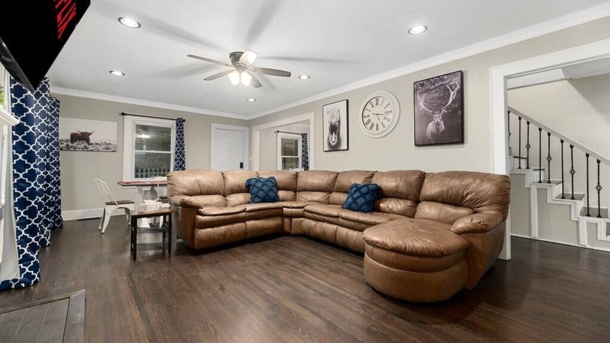 Gastonia House | Large “Maple Cottage” in Beautiful Gastonia Area