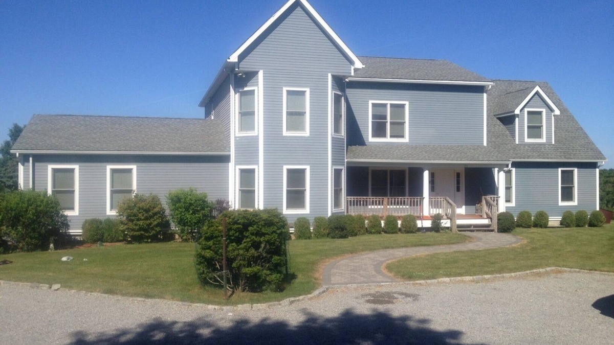 Montauk House | Large Montauk Home With Pool Off East Lake Sunset View
