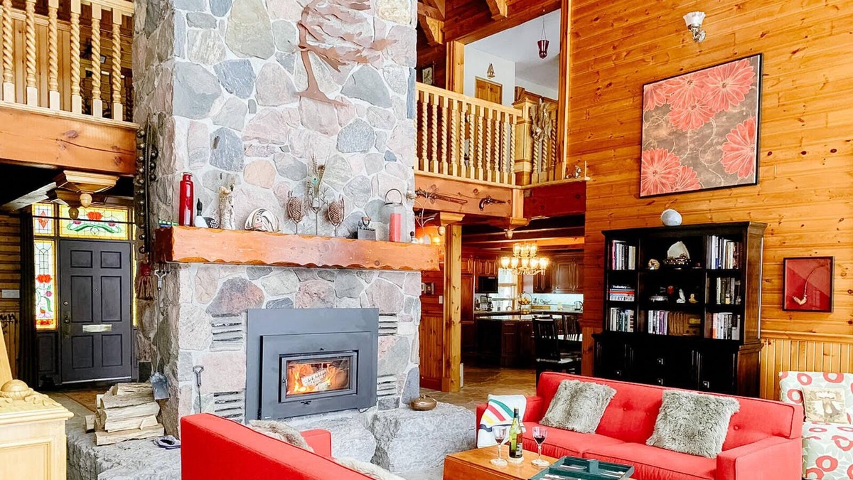 Carden House | Large Muskoka Waterfront Family Cottage with Private Beach near Orillia