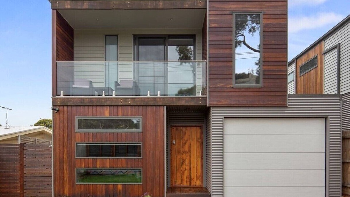 Smiths Beach House | Large & New Holiday home in Smiths beach, Phillip Island
