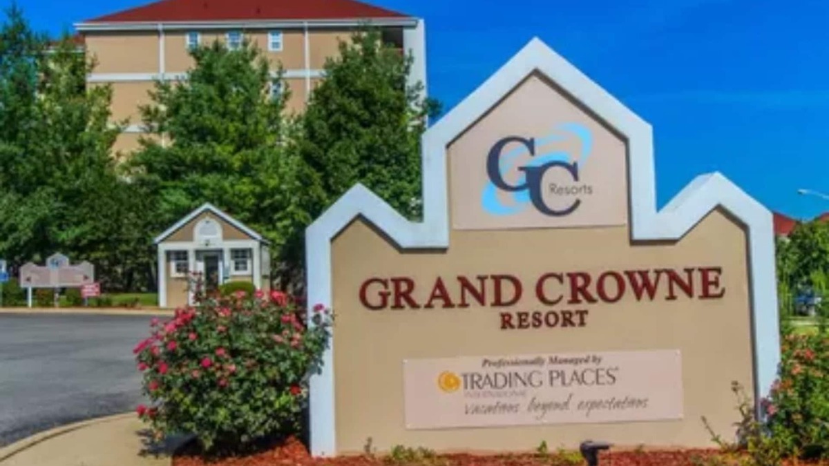 Branson Resort | Large One B/R Suite adjacent Thousand Hills Golf near Theater Strip (center)