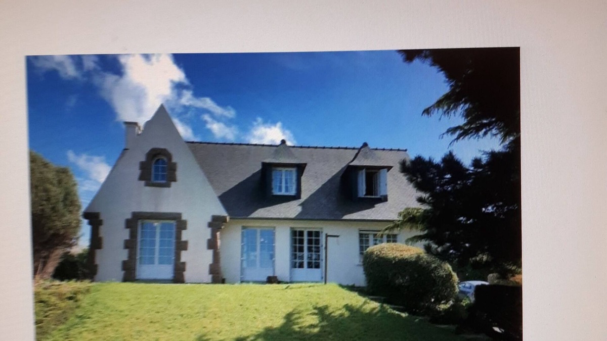 Louannec House | LARGE PAVILION WITH SEA VIEW AND HARBOR ON GROUND 920M² SPORTED AND LAWN