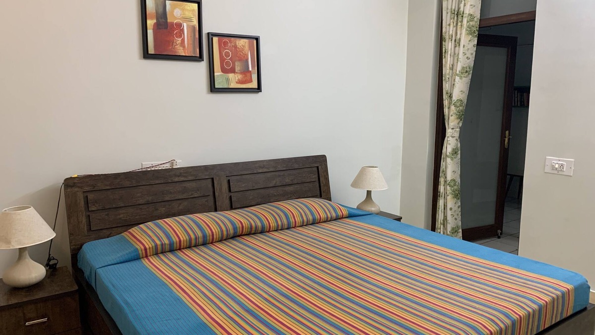 Adarsh Nagar House | Large portion in Central Jaipur