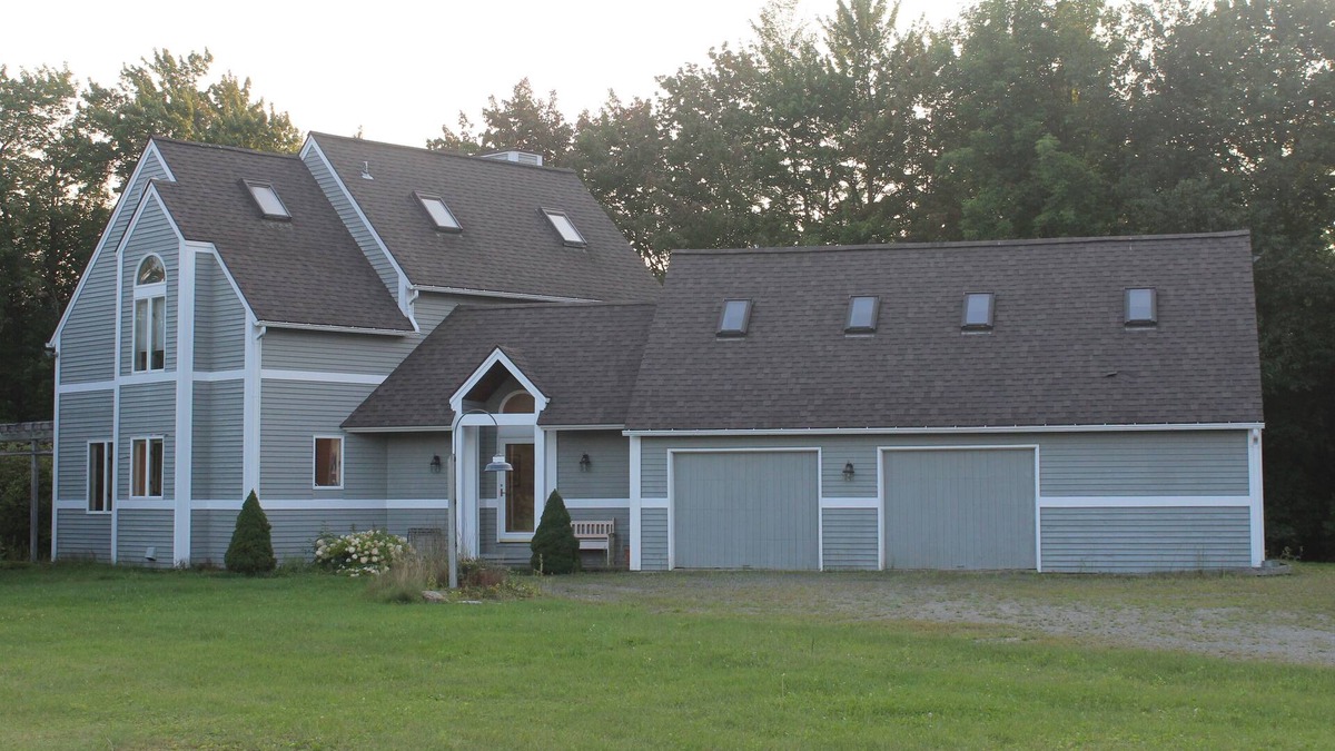 North Troy House | Large, private house - 15 minute drive to Jay Peak Resort!