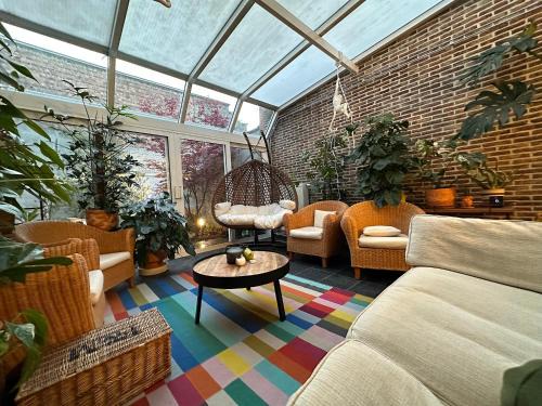 Heilig Kerst House | Large Quiet Charming Rooms in House near Historic Gent Centre