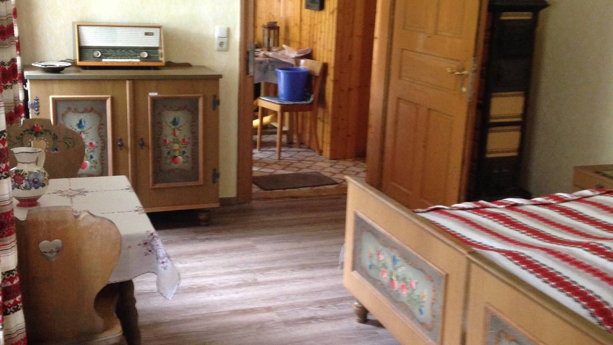 Irnfritz Apartment | Large, renovated vacation home with forest, meadows and water in the surrounding area