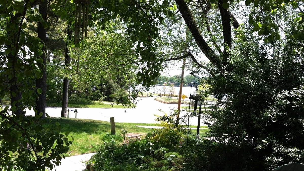 Ottawa Beach House | Large Rental on Historic Ottawa Beach in Holland Sleeps Twelve