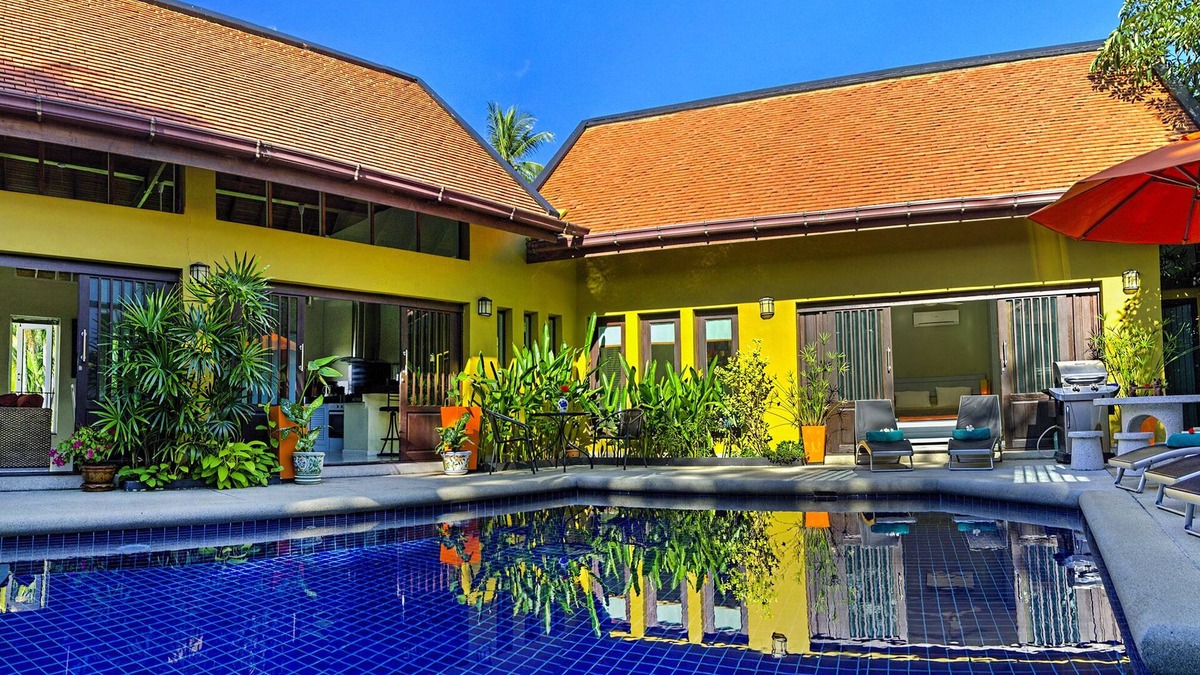 Maret Villa | Large salt water Pool, jetted Plunge pool, Meditation/Yoga Room, Car-5 Min Lamai