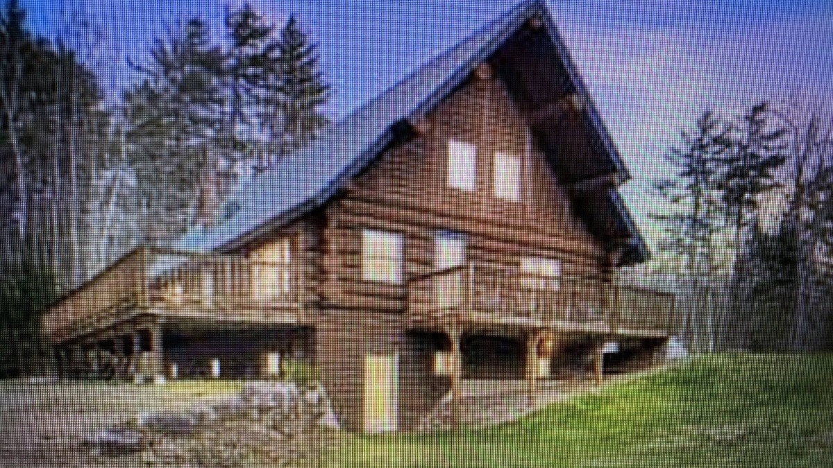 Lovell Cabin | Large Ski Chalet Cabin on Kezar Lake