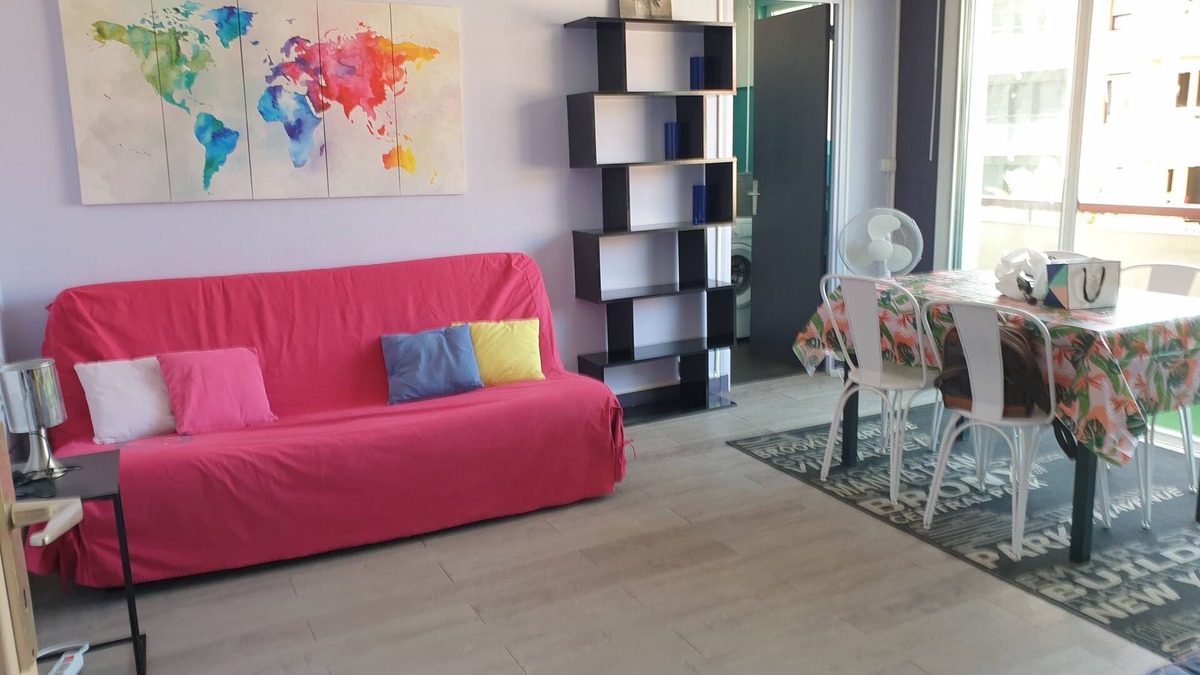 Biarritz Apartment | Large studio 350m from the beach