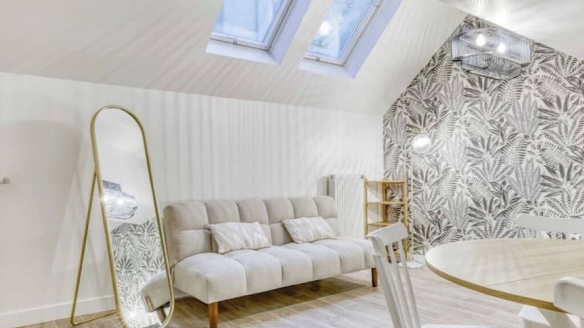 Annemasse Apartment | Large Studio 40m2 Near train station Annemasse