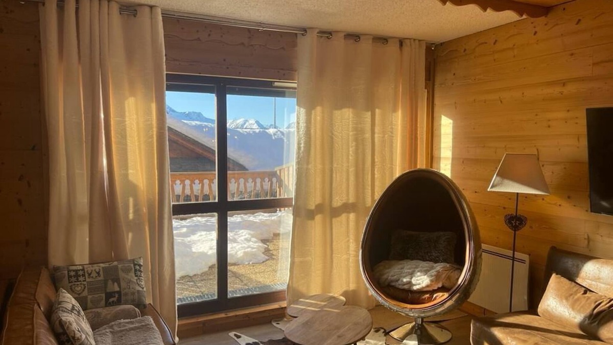 Jeux Apartment | Large STUDIO 47m2