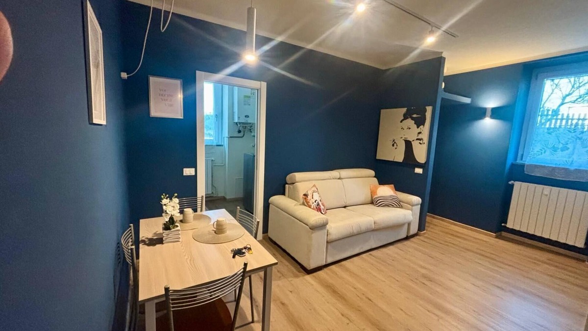 Trezzano Rosa Apartment | LARGE STUDIO APARTMENT, SHORT RENTALS SUITABLE FOR SINGLES, FAMILIES