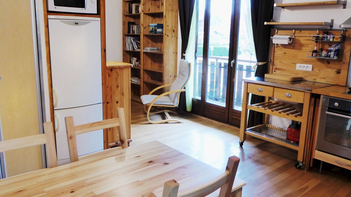 Doussard Apartment | Large studio for 4 pers. at the edge of Annecy lake