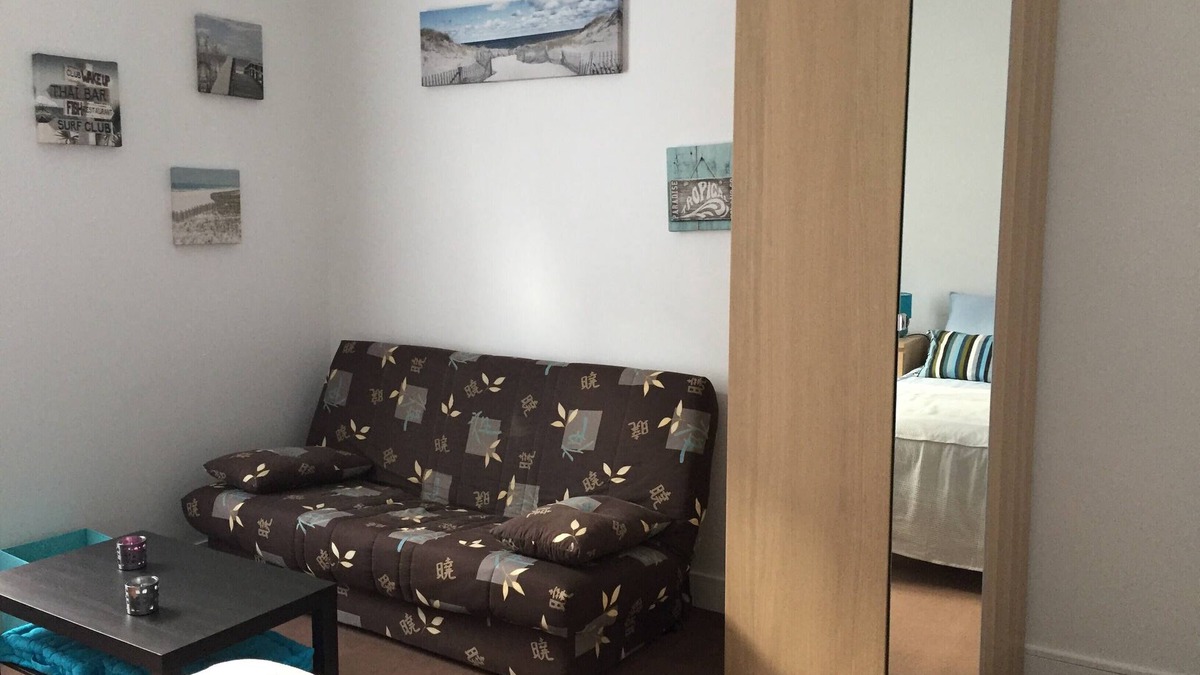 Coulmiers-Jardin des Plantes Apartment | Large studio in the heart of Nantes