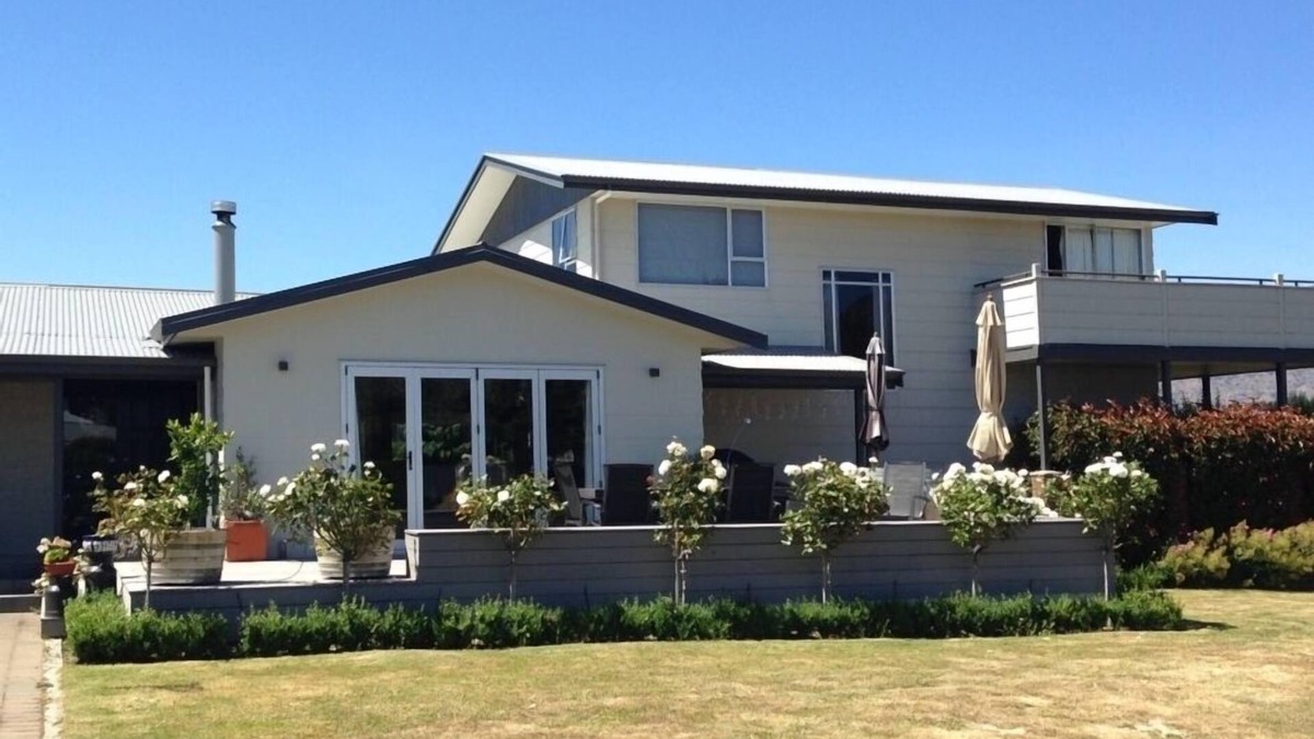 Wanaka House | Large Sunny Holiday Home