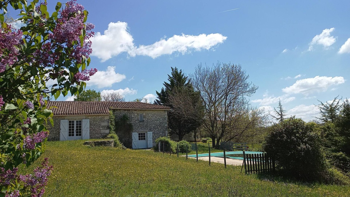 Montaigu-de-Quercy House | Large, typically Quercy farmhouse from the 18th century