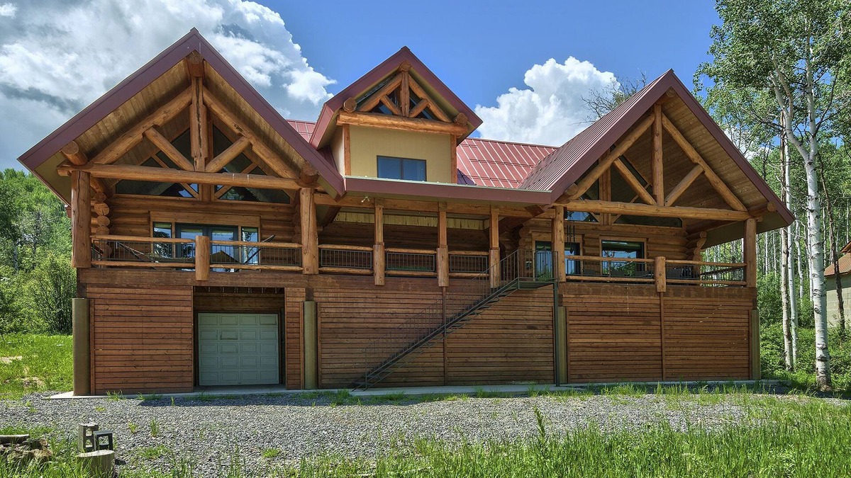 Collbran Cabin | Large Vega Lake Colorado REAL LOG CABIN