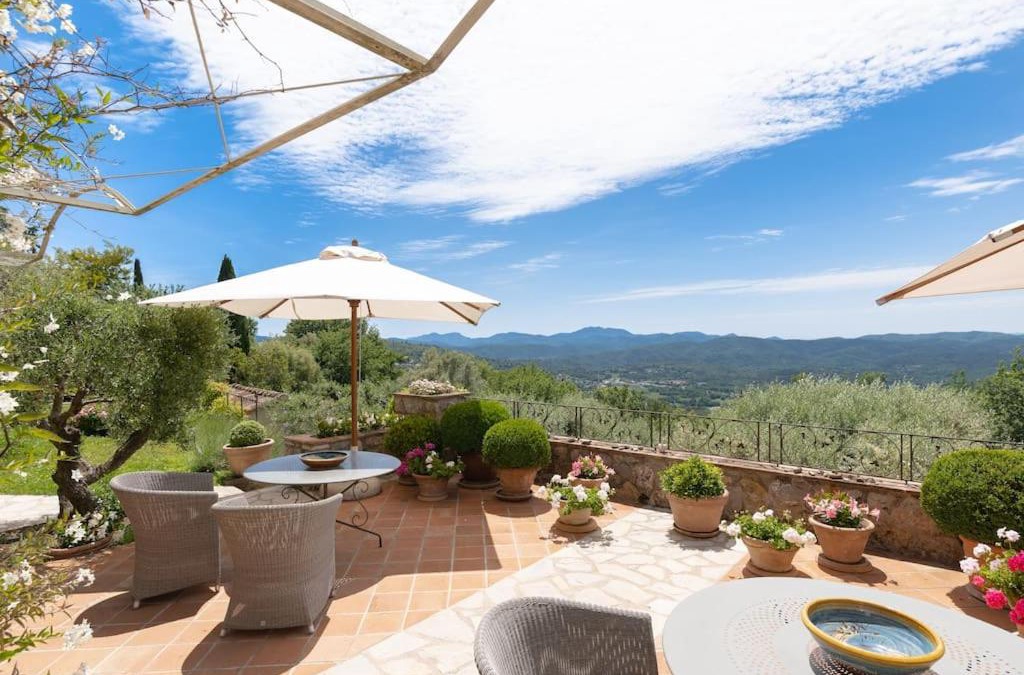 Montauroux Apartment | Large villa with separate guesthouse, luxury amenities and panoramic view