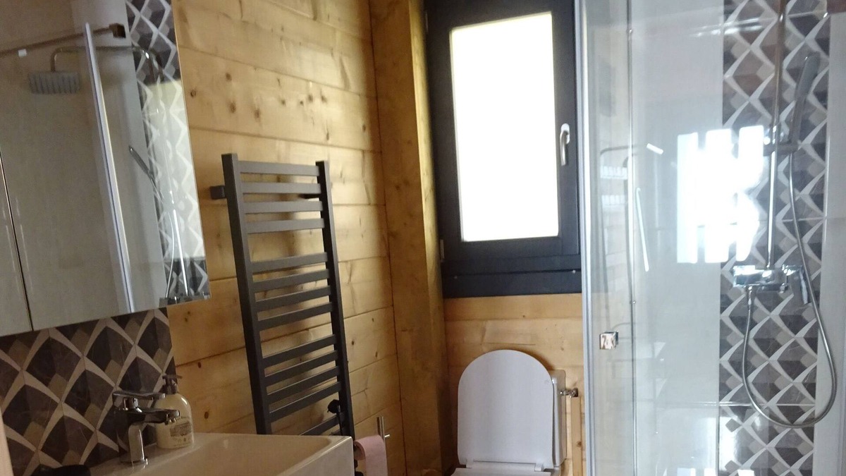 Arette House | LARGE WOODEN CHALET AT THE FOOT OF THE PYRENEES
