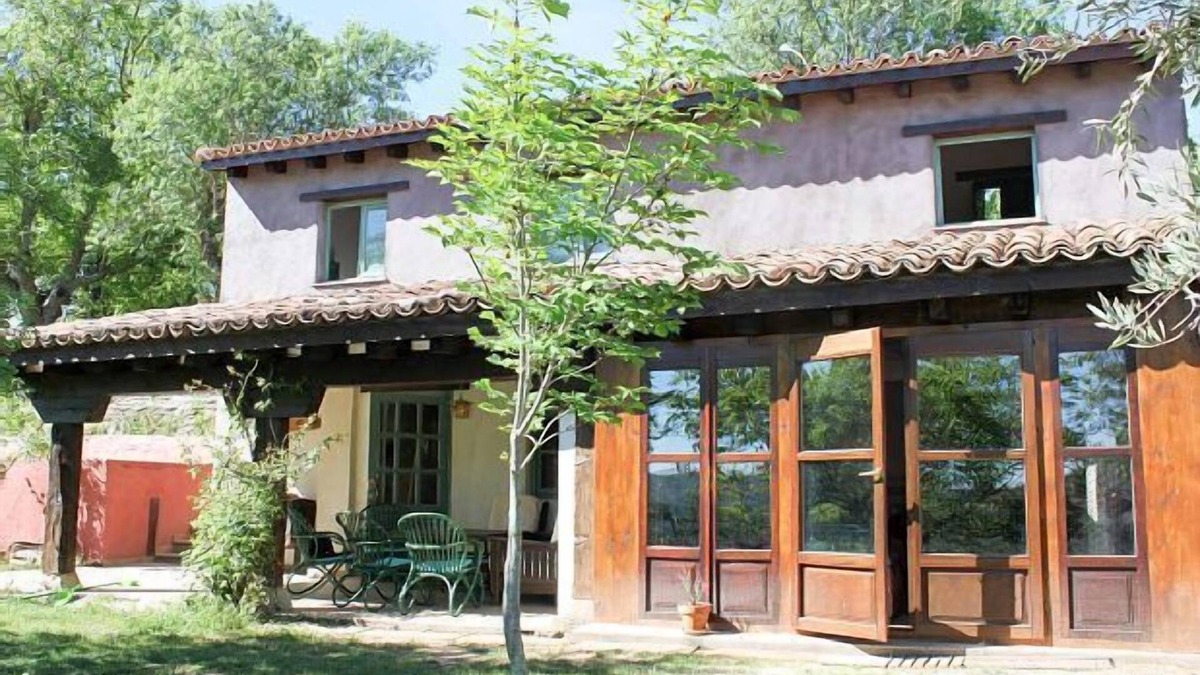 Horche Cottage | Las casas de Andrea for 8 people