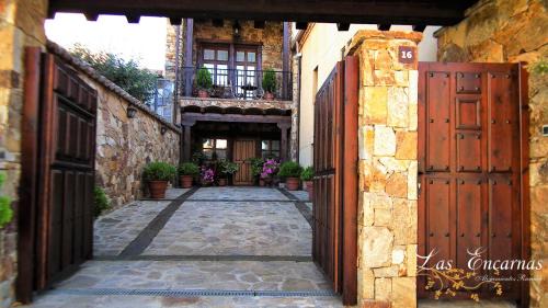 Braojos Apartment | Las Encarnas