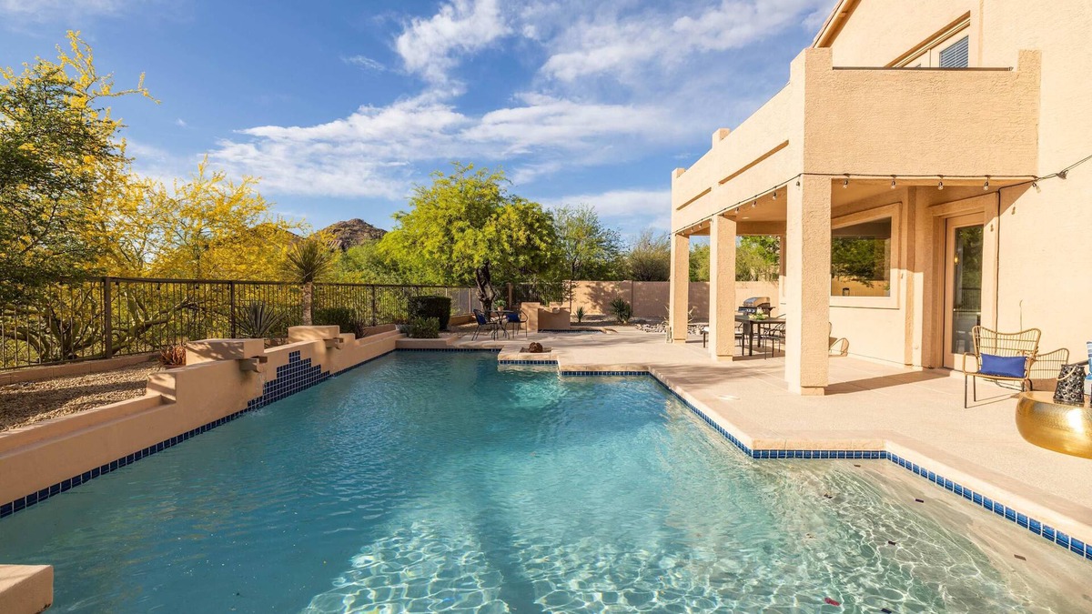 Las Sendas House | Las Sendas: Golf, Pool, Spa, Pickleball & Firepit