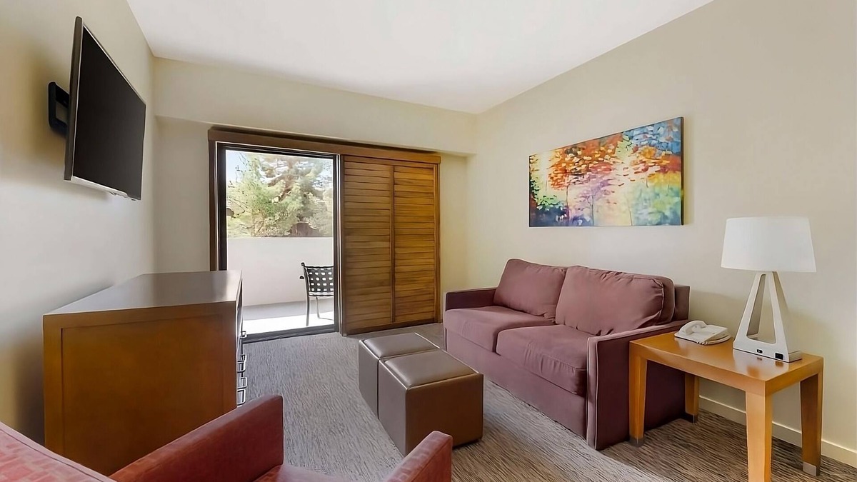 Enterprise Hotel | Las Vegas Resort near Attractions:Near Harry Reid Airport,Free Parking,Pool