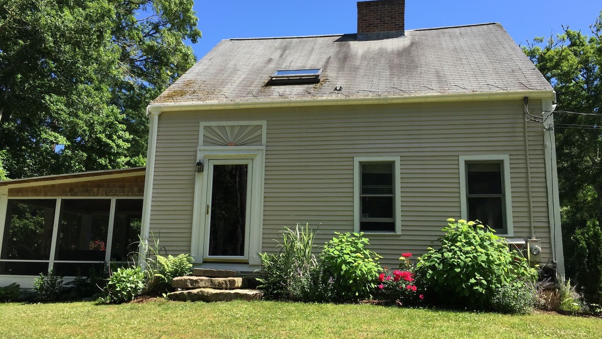 Mattapoisett House | LAST MINUTE DEAL -SEPTEMBER.Serene, Peaceful and Relaxing Setting
