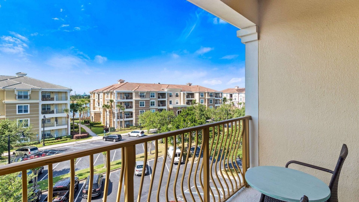 Florida Central Atlantic Coast Apartment | Last Minute Disney Getaway! Luxury Condo with Private Balcony. Book Now! #93981