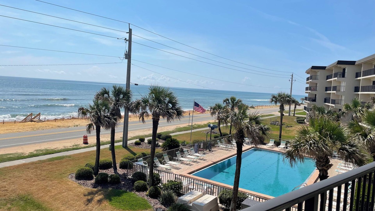Glenwood Condo | Last Minute Special for August with Million Dollar Views!