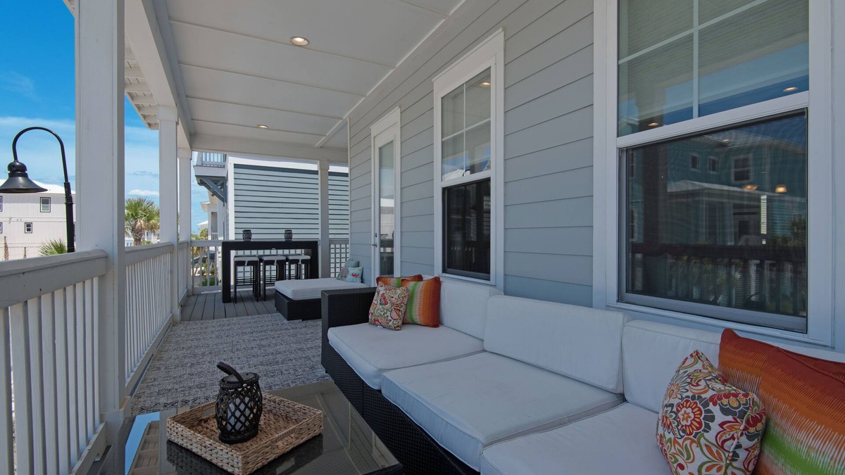 Navarre Beach House | “Latitude Adjustment “ Stunning Beach Home! Kayak/Paddleboard, Bikes, Pool