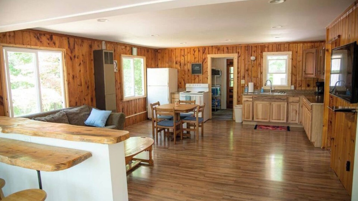 Mecosta House | Latitude Adjustment Cottage