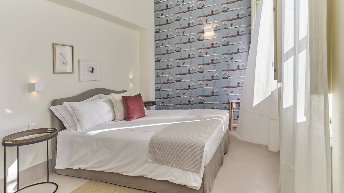 Ivrea Hotel | LaTre LeCleopatre