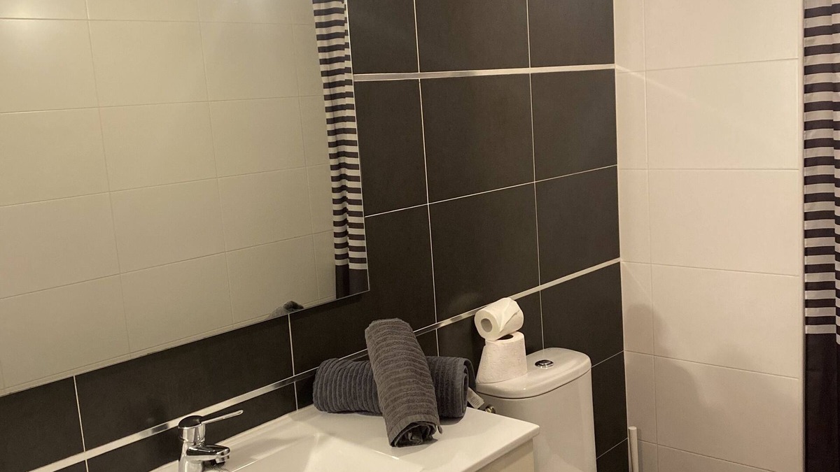 Barbastro Apartment | Latre Somontano House