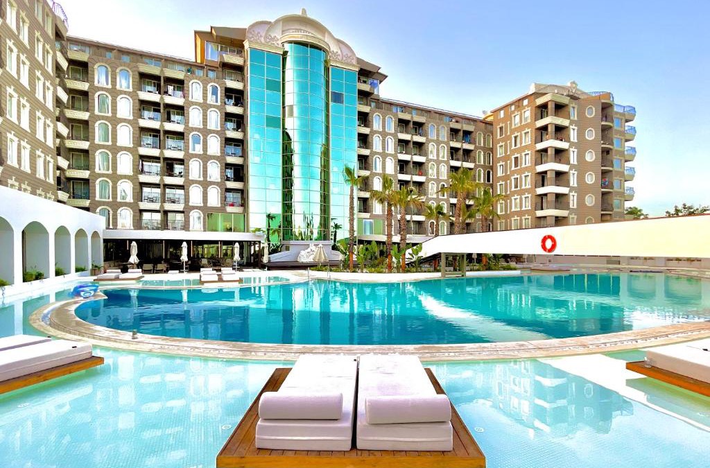 Camlık Mahallesi Resort | LAUR HOTELS Experience & Elegance