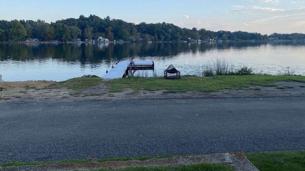 Battle Creek Cabin | Laurabelle Lake House - Lakefront & Dog Friendly