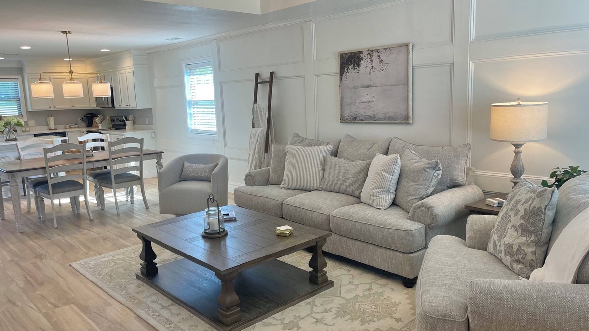 Quincy House | Laura’s Simply Charming Home on Harrison
