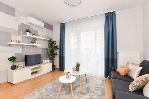 Angyalfold Apartment | Laurel Bay Apartment