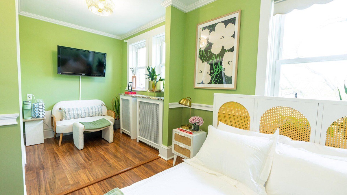 Connellsville Apartment | LAUREL HIGHLANDS GEM ~ FALLINGWATER/OHIOPYLE BOTANICAL HAVEN SUITE with WiFi, AC