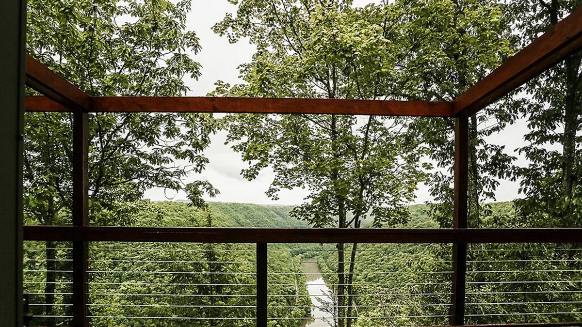Fayetteville House | Laurel Rim House ★ New River Gorge National Park