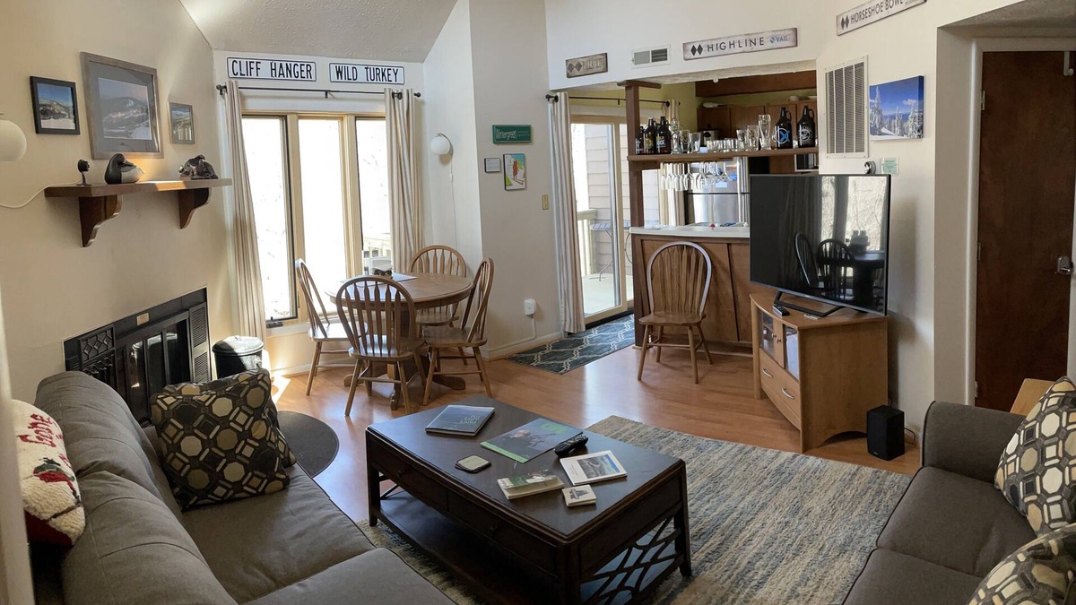 Wintergreen Condo | Laurelwood Condo, Walk to Slopes, The Market & Restaurants + NFL Sunday Ticket