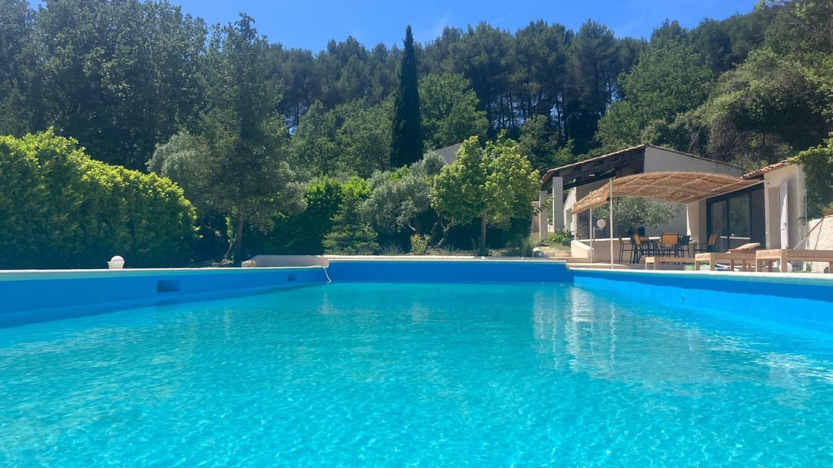 Lauris Villa | Lauris Villa Paradis sur un Grand Park de 1, 5 Hectars en Retrait de la Route