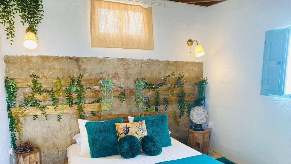 Buzanada House | LauriSilvia piscina, sauna y naturaleza