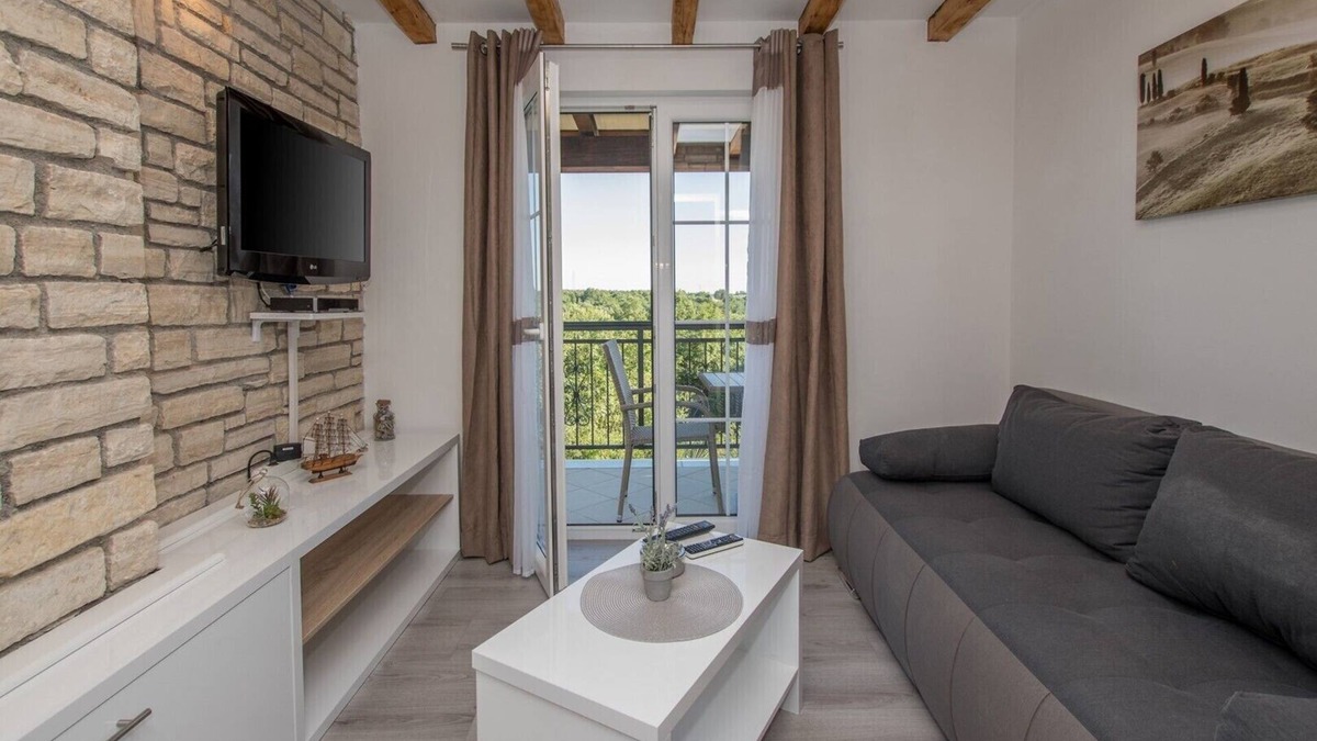 Kaldanija Apartment | Lavanda 1, Peacefull apartment with swimming pool