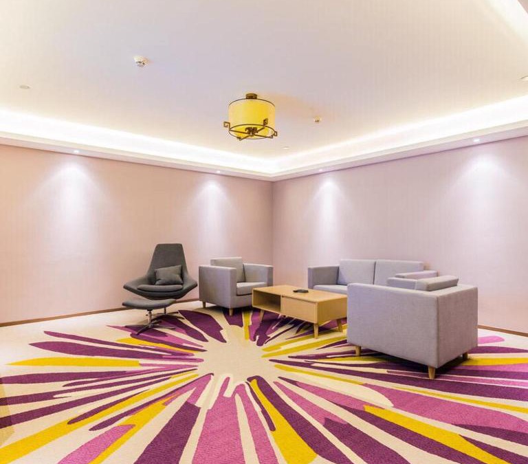Gaozhou Hotel | Lavande Hotel (Gaozhou Xiantai Bridge Branch)