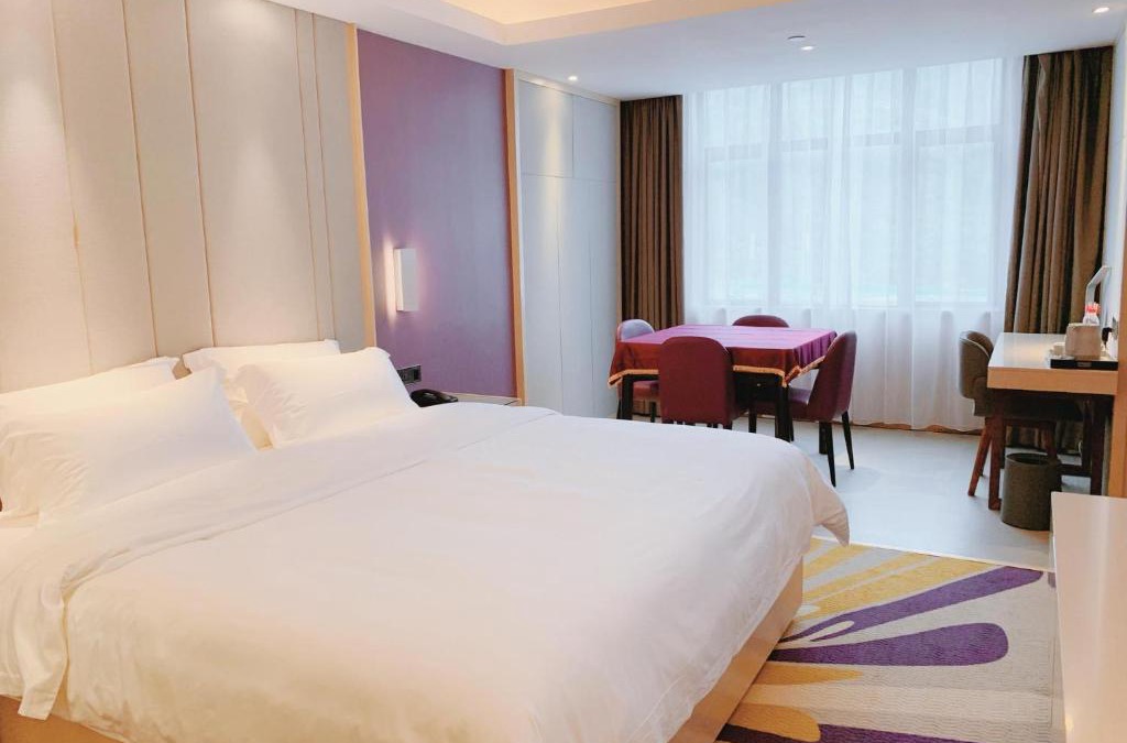 Huiyang Hotel | Lavande Hotel Huizhou Xinxu Government Square
